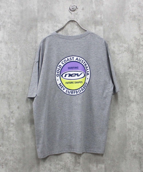 NEV(ネブ)の「【NEVSURF】プリントオーバーサイズ 半袖Tシャツ(Tシャツ/カットソー・メンズ・ホワイト系その他/ネイビー/ブルー系その他/オフホワイト/杢グレー/ダークグリーン/グレー系その他/チャコール・L/XL/M)」の5枚目の写真