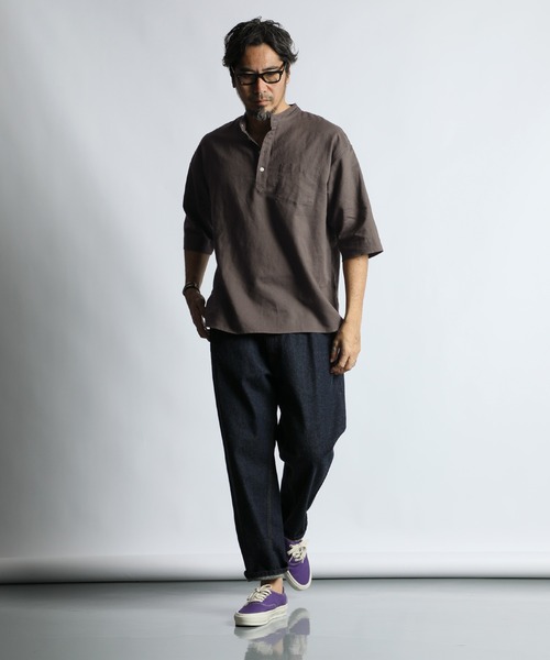 The DUFFER of ST.GEORGE（ザダファーオブセントジョージ）の「LINEN BLEND BAND COLLAR 3Q SHIRT：綿麻素材 7分袖 バンドカラーシャツ（シャツ/ブラウス・メンズ・チャコールグレー/ブラック/ネイビー/ホワイト・X-LARGE/LARGE/MEDIUM/SMALL）」の10枚目の写真