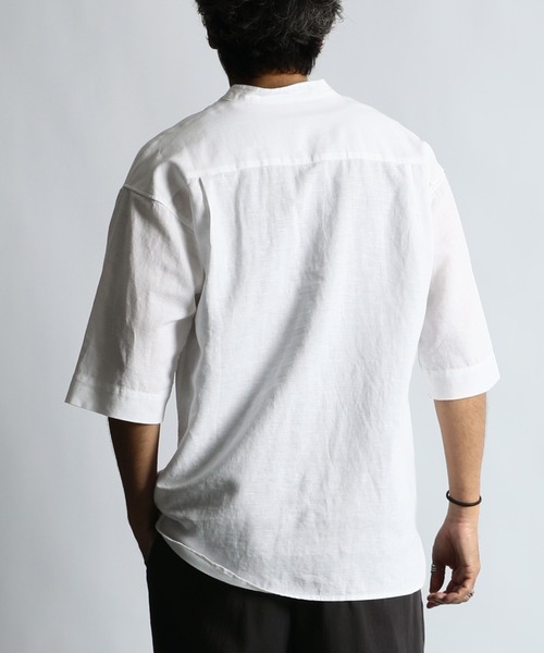 The DUFFER of ST.GEORGE（ザダファーオブセントジョージ）の「LINEN BLEND BAND COLLAR 3Q SHIRT：綿麻素材 7分袖 バンドカラーシャツ（シャツ/ブラウス・メンズ・チャコールグレー/ブラック/ネイビー/ホワイト・X-LARGE/LARGE/MEDIUM/SMALL）」の14枚目の写真