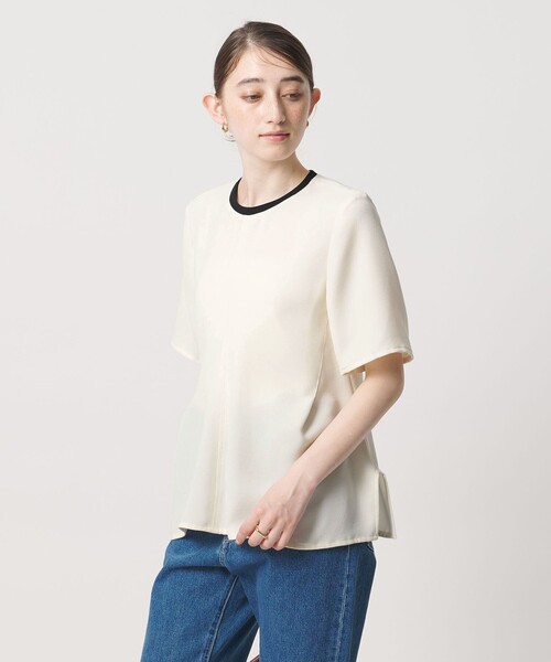 UNITED ARROWS(ユナイテッドアローズ)の「COMFY イレギュラー ヘム ブラウス ‐防汚 UVカット ウォッシャブル‐(シャツ/ブラウス・レディース・ブラック/オフホワイト/ダークグレー・FREE)」の5枚目の写真
