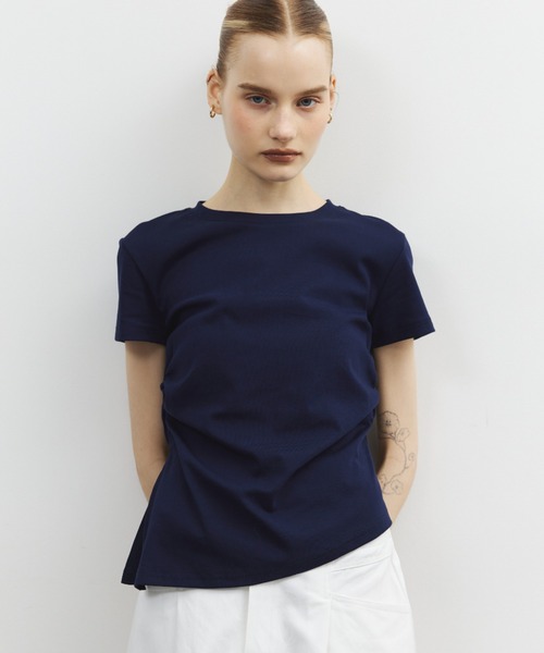 ELTONE(エルトーン)の「サイドギャザーショートスリーブTシャツ(Tシャツ/カットソー・レディース・ホワイト/ピンク/ネイビー・FREE)」の1枚目の写真