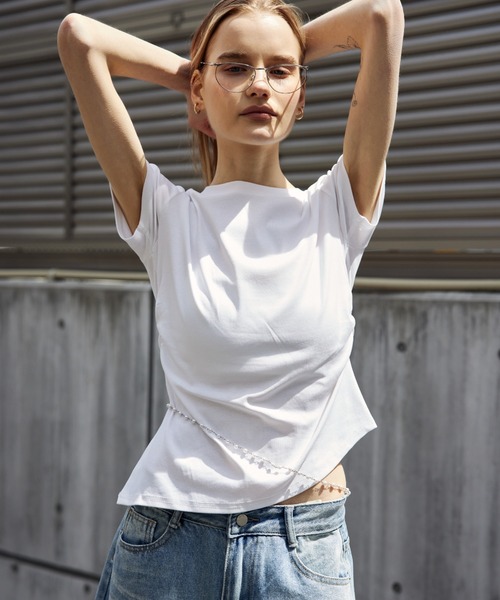 ELTONE(エルトーン)の「サイドギャザーショートスリーブTシャツ(Tシャツ/カットソー・レディース・ホワイト/ピンク/ネイビー・FREE)」の7枚目の写真
