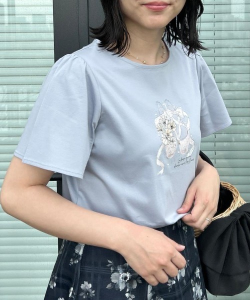 couture brooch（クチュールブローチ）の「【接触冷感・UVカット・洗える】トゥシューズプリントTシャツ（Tシャツ/カットソー・レディース・ピンク系/ライトグレー/オフホワイト/ライトブルー/チャコールグレー・40/42/38/36）」の16枚目の写真