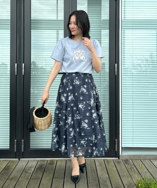 couture brooch（クチュールブローチ）の「【接触冷感・UVカット・洗える】トゥシューズプリントTシャツ（Tシャツ/カットソー・レディース・ピンク系/ライトグレー/オフホワイト/ライトブルー/チャコールグレー・40/42/38/36）」の22枚目の写真