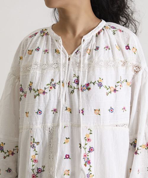 Freada（フリーダ）の「Freada/フリーダ ドビー花刺繍×レースドレス（ワンピース・レディース・ホワイト/ブラック・ONE SIZE）」の19枚目の写真
