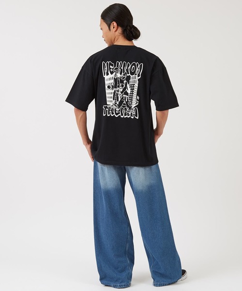 SIDEWAY STANCE(サイドウェイスタンス)の「【SIDEWAY STANCE】スケータープリント 半袖Tシャツ(Tシャツ/カットソー・メンズ・ブラック/オートミール/ホワイト・LARGE/MEDIUM/X-LARGE/SMALL)」の7枚目の写真