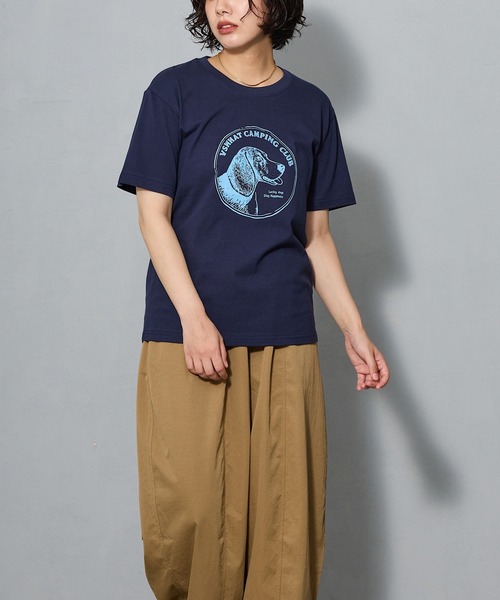 aremoi(アレモイ)の「ヴィンテージライク ドッググラフィック クルーネックTシャツ(Tシャツ/カットソー・レディース・ネイビー・SMALL/MEDIUM/LARGE)」の8枚目の写真