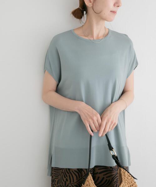 ITEMS URBANRESEARCH(アイテムズ アーバンリサーチ)の「『洗濯可』ビッグノースリーブニット(ニット/セーター・レディース・ブルー系その他/ブラック/オフホワイト/ブラウン・FREE)」の4枚目の写真