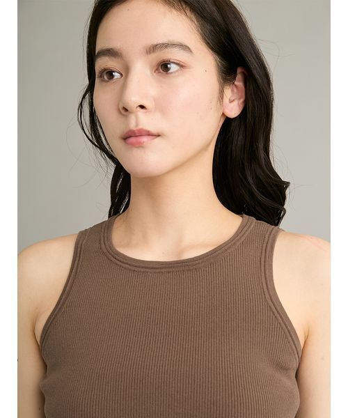 Mila Owen(ミラオーウェン)の「クールタッチアメスリリブタンクニット(タンクトップ・レディース・ホワイト/ブラック/ブラウン・F)」の8枚目の写真
