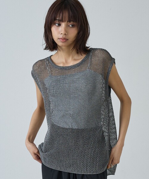 abahouse mavie(アバハウスマヴィ)の「【夏のレイヤードに】メッシュニットノースリーブ(ニット/セーター・レディース・ブラック/グレー/サックスブルー/オフホワイト・フリー)」の3枚目の写真