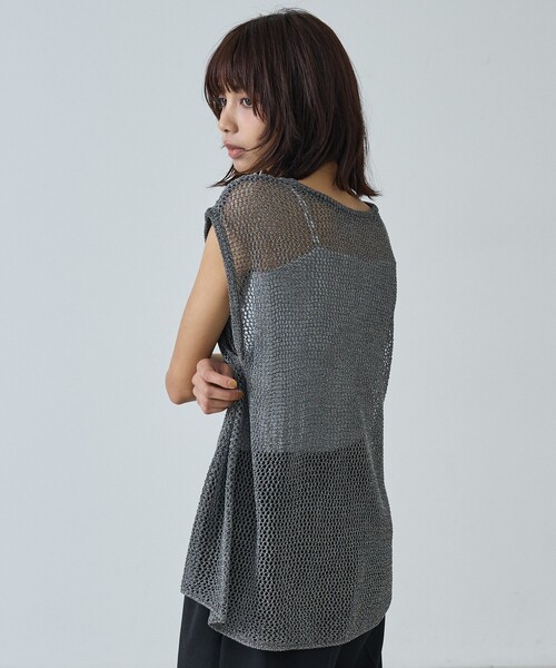 abahouse mavie(アバハウスマヴィ)の「【夏のレイヤードに】メッシュニットノースリーブ(ニット/セーター・レディース・ブラック/グレー/サックスブルー/オフホワイト・フリー)」の14枚目の写真