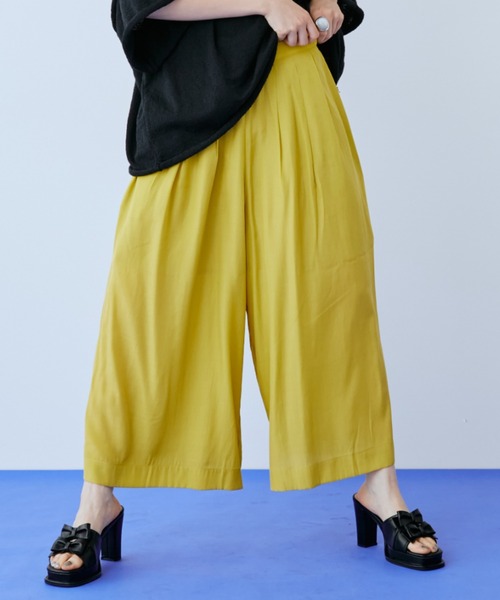 manana suerte（マニャーナスエルテ）の「ギャザーワイドパンツ（その他パンツ・レディース・イエロー/ブルー/ブラック・FREE）」の13枚目の写真