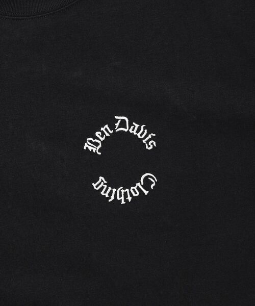 BEN DAVIS(ベンデイビス)の「【BEN DAVIS(ベンデイビス)】 OLD ENGLISH EMB TEE / Tシャツ 半袖 クルーネック 刺繍 ワンポイント ユニセックス オーバーサイズ(Tシャツ/カットソー・メンズ・ネイビー/ホワイト/ブラック・MEDIUM/X-LARGE/LARGE)」の15枚目の写真
