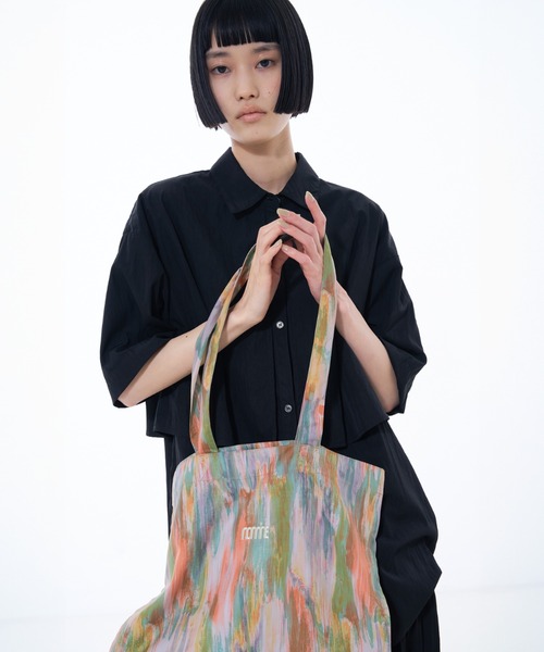 NOMINE(ノミネ)の「アイコン刺繍 ペイント柄アートプリント ロングハンドル トートバッグ(トートバッグ・レディース・ブラウン/ピンク/オレンジ/グレイッシュブルー・フリー)」の20枚目の写真