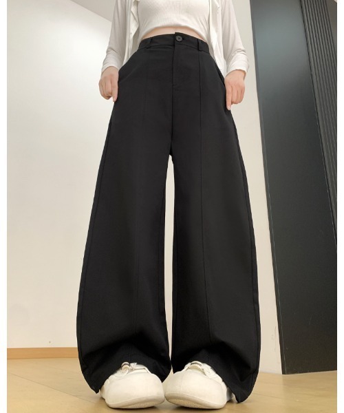 Mela(メラ)の「バルーンシルエットワイドパンツ(スラックス・レディース・ベージュ/ホワイト系/ブラック・S/M/L)」の7枚目の写真
