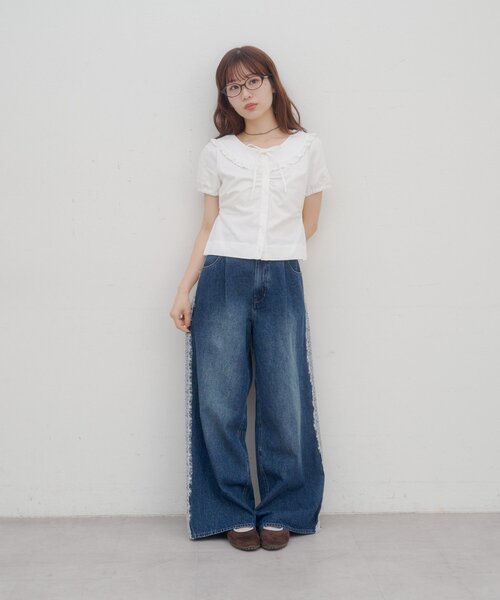 DISCOAT(ディスコート)の「【umm.】胸ギャザーフリル半袖ブラウス(シャツ/ブラウス・レディース・ネイビー/オフホワイト・FREE)」の11枚目の写真