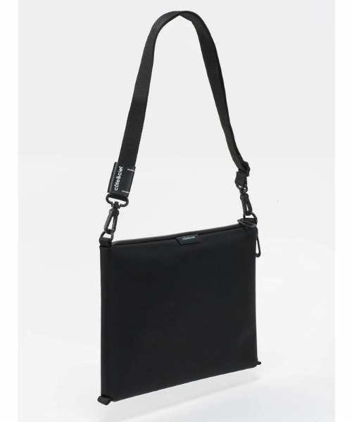 Cote&Ciel（コートエシエル）の「【cote&ciel/コートエシエル】 Inn M Sleek Black / サコッシュ ショルダーバッグ（ショルダーバッグ・メンズ・ブラック・FREE）」の2枚目の写真