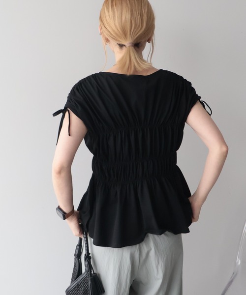 AMERICAN HOLIC(アメリカンホリック)の「【接触冷感】シャーリングショルダーリボンプルオーバー(Tシャツ/カットソー・レディース・ライトピンク/オフホワイト/ブラック・M/L)」の19枚目の写真