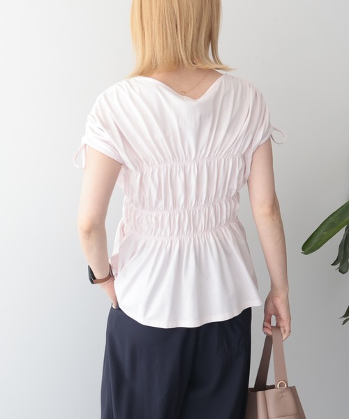 AMERICAN HOLIC(アメリカンホリック)の「【接触冷感】シャーリングショルダーリボンプルオーバー(Tシャツ/カットソー・レディース・ライトピンク/オフホワイト/ブラック・M/L)」の7枚目の写真