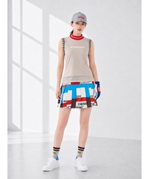 Mesh-paneled sleeve less mock neck