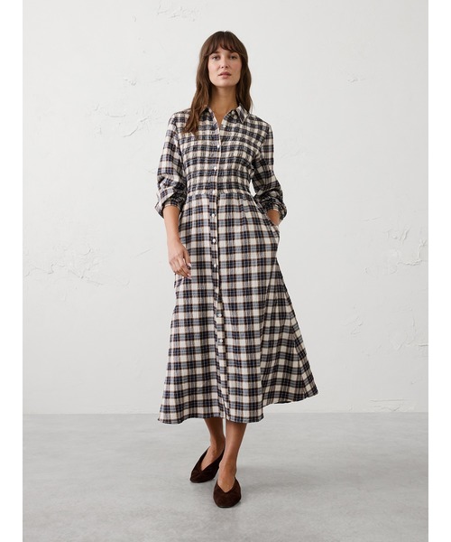 BANANA REPUBLIC FACTORY STORE(バナナリパブリック ファクトリーストア)の「BANANA REPUBLIC FACTORY STORE ブリージーチェックスモックミディワンピース(ワンピース・レディース・ブラウン・XS/S/L/M)」の1枚目の写真