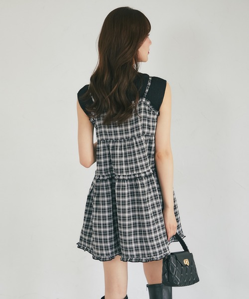 tocco closet(トッコ クローゼット)の「リボン付きティアードフリルチュニック(キャミソール・レディース・ブラック/ブラウン・M)」の22枚目の写真