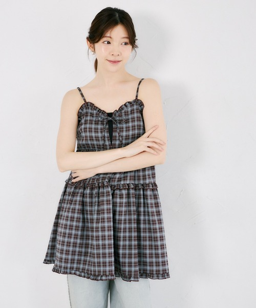 tocco closet(トッコ クローゼット)の「リボン付きティアードフリルチュニック(キャミソール・レディース・ブラック/ブラウン・M)」の17枚目の写真