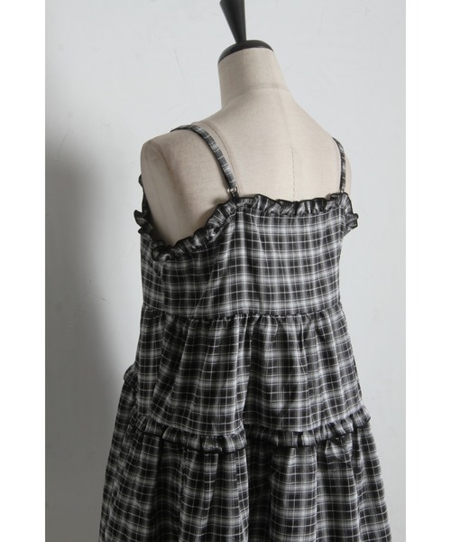 tocco closet(トッコ クローゼット)の「リボン付きティアードフリルチュニック(キャミソール・レディース・ブラック/ブラウン・M)」の11枚目の写真