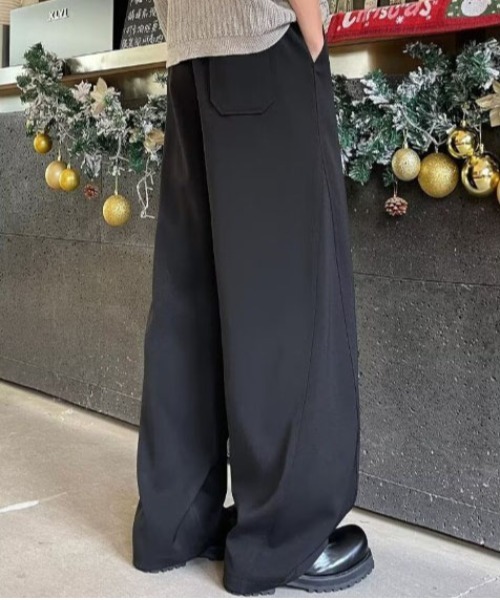 DOUBLE STEAL(ダブルスティール)の「DSドレープワイドイージーパンツ(その他パンツ・メンズ・チャコール/アイボリー/ブラック・MEDIUM/LARGE/X-LARGE)」の4枚目の写真