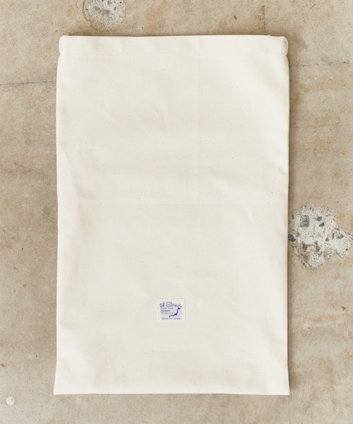 orSlow(オアスロウ)の「orSlow/オアスロウ LEATHER CINCH POUCH レザー 本革 牛革 ポーチ 巾着バッグ 巾着ポーチ ショルダーバッグ ミニバッグ メンズ レディース 2026年 秋 秋服 冬 冬服(ショルダーバッグ・メンズ・ブラック・FREE)」の2枚目の写真