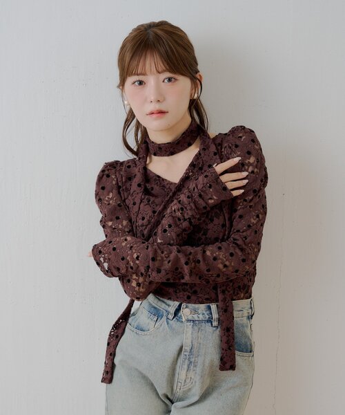 Chico(チコ)の「REVIVAL【SALON by Chico】フロッキードットレーストップス(シャツ/ブラウス・レディース・ライトベージュ/ブラウン/ホワイト・FREE)」の7枚目の写真