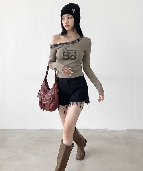 non-hedge(ノンヘッジ)の「迷彩切替ワンショルダーロンT(Tシャツ/カットソー・レディース・ブラック/チャコールグレー/オフホワイト/カーキ・FREE)」の6枚目の写真