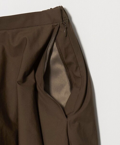 UNITED ARROWS(ユナイテッドアローズ)の「バルーン スカート(スカート・レディース・ブラック/モカ・38/36)」の14枚目の写真