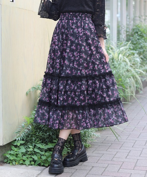 axes femme(アクシーズファム)の「ミニローズプリントSK(スカート・レディース・キナリ/ブラック・FREE)」の2枚目の写真