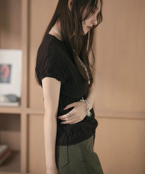 LAULEN(ローレン)の「textured pattern knit pullover /ニュアンス柄ニットプルオーバー(ニット/セーター・レディース・ベージュ/ボルドー/チャコールグレー/ホワイト/ブラック・FREE)」の8枚目の写真