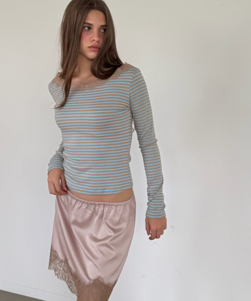ASURA(アスラ)の「NECK LACE LONG SLEEVE T (SOFT BLUE+BEIGE STRIPE)(Tシャツ/カットソー・レディース・その他・OS)」の4枚目の写真