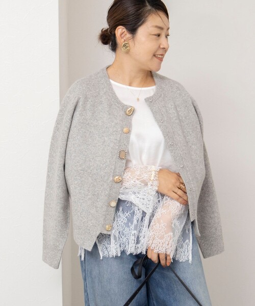 NOLLEY’S(ノーリーズ)の「【TORRAZZO DONNA/トラッゾドンナ】【林(mayumi_nol)別注】ビジューカーディガン(カーディガン/ボレロ・レディース・イエロー/チャコールグレー/オフホワイト・38)」の11枚目の写真