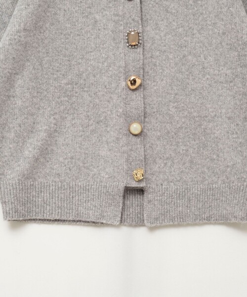 NOLLEY’S(ノーリーズ)の「【TORRAZZO DONNA/トラッゾドンナ】【林(mayumi_nol)別注】ビジューカーディガン(カーディガン/ボレロ・レディース・イエロー/チャコールグレー/オフホワイト・38)」の8枚目の写真
