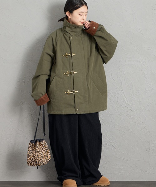 ARMY TWILL（アーミーツイル）の「[ARMY TWILL/アーミーツイル] 別注 中綿入り FIREMAN ミリタリージャケット（ミリタリージャケット・レディース・ダークグリーン/ブラック・M/L）」の7枚目の写真