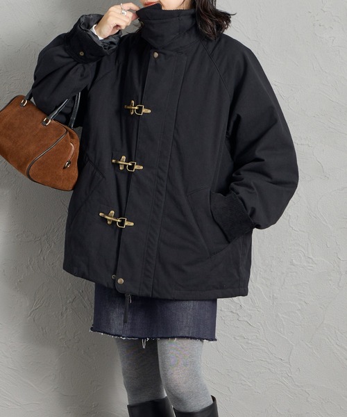 ARMY TWILL（アーミーツイル）の「[ARMY TWILL/アーミーツイル] 別注 中綿入り FIREMAN ミリタリージャケット（ミリタリージャケット・レディース・ダークグリーン/ブラック・M/L）」の21枚目の写真