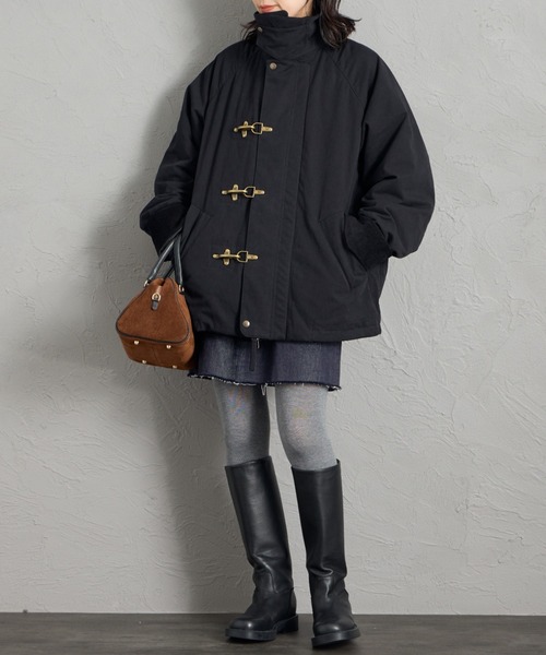 ARMY TWILL（アーミーツイル）の「[ARMY TWILL/アーミーツイル] 別注 中綿入り FIREMAN ミリタリージャケット（ミリタリージャケット・レディース・ダークグリーン/ブラック・M/L）」の22枚目の写真