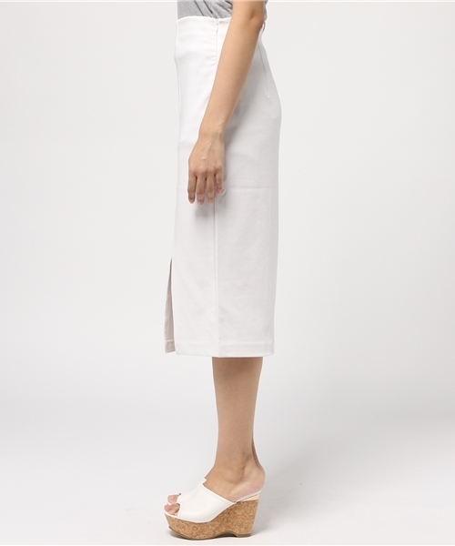 AZUL ENCANTO(アズールエンカント)の「カットミディスカート(スカート・レディース・ホワイト/ブラック・SMALL/MEDIUM)」の7枚目の写真