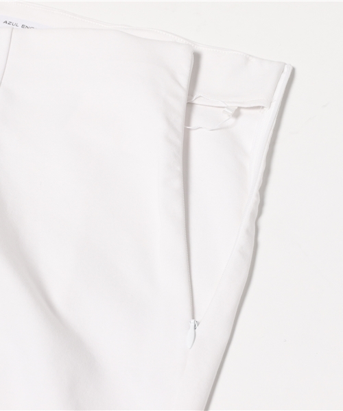 AZUL ENCANTO(アズールエンカント)の「カットミディスカート(スカート・レディース・ホワイト/ブラック・SMALL/MEDIUM)」の4枚目の写真