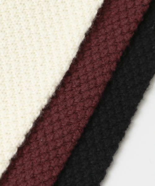 URBAN RESEARCH（アーバンリサーチ）の「UR 球心ジャカードC/N（ニット/セーター・メンズ・ボルドー/ホワイト/ブラック・MEDIUM/LARGE）」の14枚目の写真