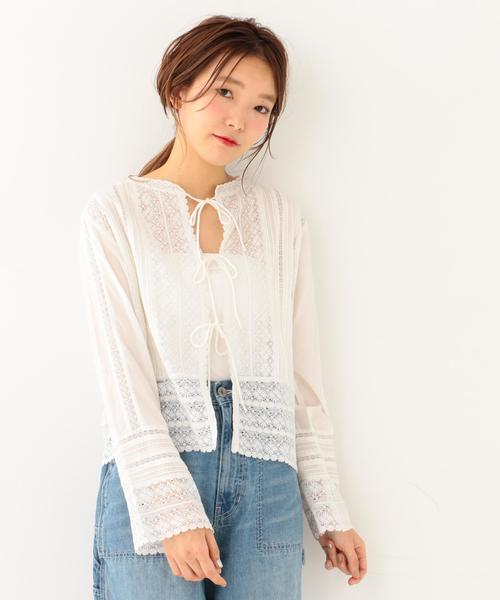 Another Edition（アナザーエディション）の「リバーレースプルオーバー ◆（シャツ/ブラウス・レディース・オフホワイト/ブラック/ケリー・フリー）」の10枚目の写真