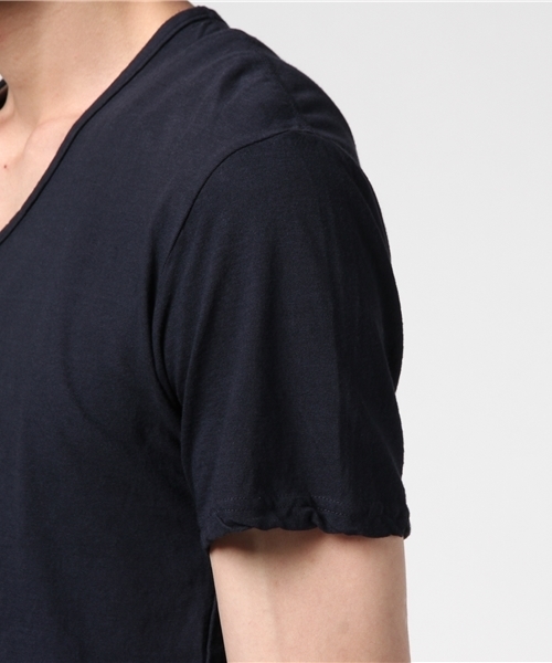 OURET（オーレット）の「HIGH TWIST JERSEY STITCH U NECK SHORT SLEEVE（Tシャツ/カットソー・メンズ・グレー系その他/ネイビー/ホワイト系その他・2/1/3）」の7枚目の写真