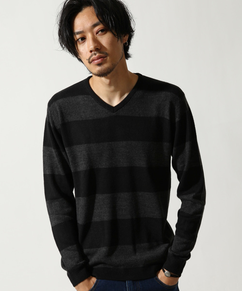 ZIP FIVE(ジップファイブ)の「【ZIP FIVE】抗ピリング加工カシミアタッチVネックセーター(ニット/セーター・メンズ・レッド系その他/ピンク/ブラウン/テラコッタ/モカ/マスタード/オフホワイト/杢グレー/ダークグリーン/チャコール/ネイビー/ベージュ/ブラック系その他/ブルー/ブルー系その他/ワイン/カーキ/アイボリー/ブルーグレー/ブラック/パープル・SMALL/LARGE/X-LARGE/MEDIUM)」の5枚目の写真