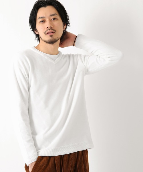 ZIP FIVE(ジップファイブ)の「【ZIP FIVE】抗ピリング加工カシミアタッチVネックセーター(ニット/セーター・メンズ・レッド系その他/ピンク/ブラウン/テラコッタ/モカ/マスタード/オフホワイト/杢グレー/ダークグリーン/チャコール/ネイビー/ベージュ/ブラック系その他/ブルー/ブルー系その他/ワイン/カーキ/アイボリー/ブルーグレー/ブラック/パープル・SMALL/LARGE/X-LARGE/MEDIUM)」の2枚目の写真