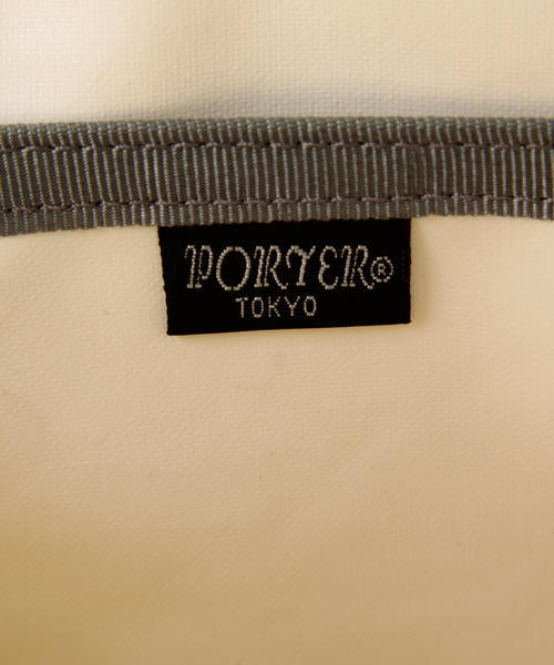 PORTER(ポーター)の「PORTER JAM 2WAY RUCKSACK <B印 YOSHIDA SELECT>(バックパック/リュック・メンズ・ホワイト/ブラック・ONE SIZE)」の9枚目の写真