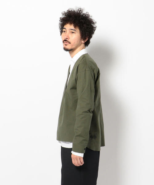 GARDEN TOKYO(ガーデントウキョウ)の「Sympa/サンパ/Vネックプルオーバー(シャツ/ブラウス・メンズ・ベージュ/カーキ・FREE)」の3枚目の写真